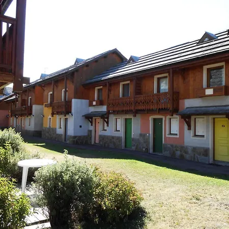Jardin Alpin - Mitoyen Entierement Renove - Acces Pistes Par Navette - Terrasse & Wifi Gratuit Mae-5044 * La Salle-les-Alpes